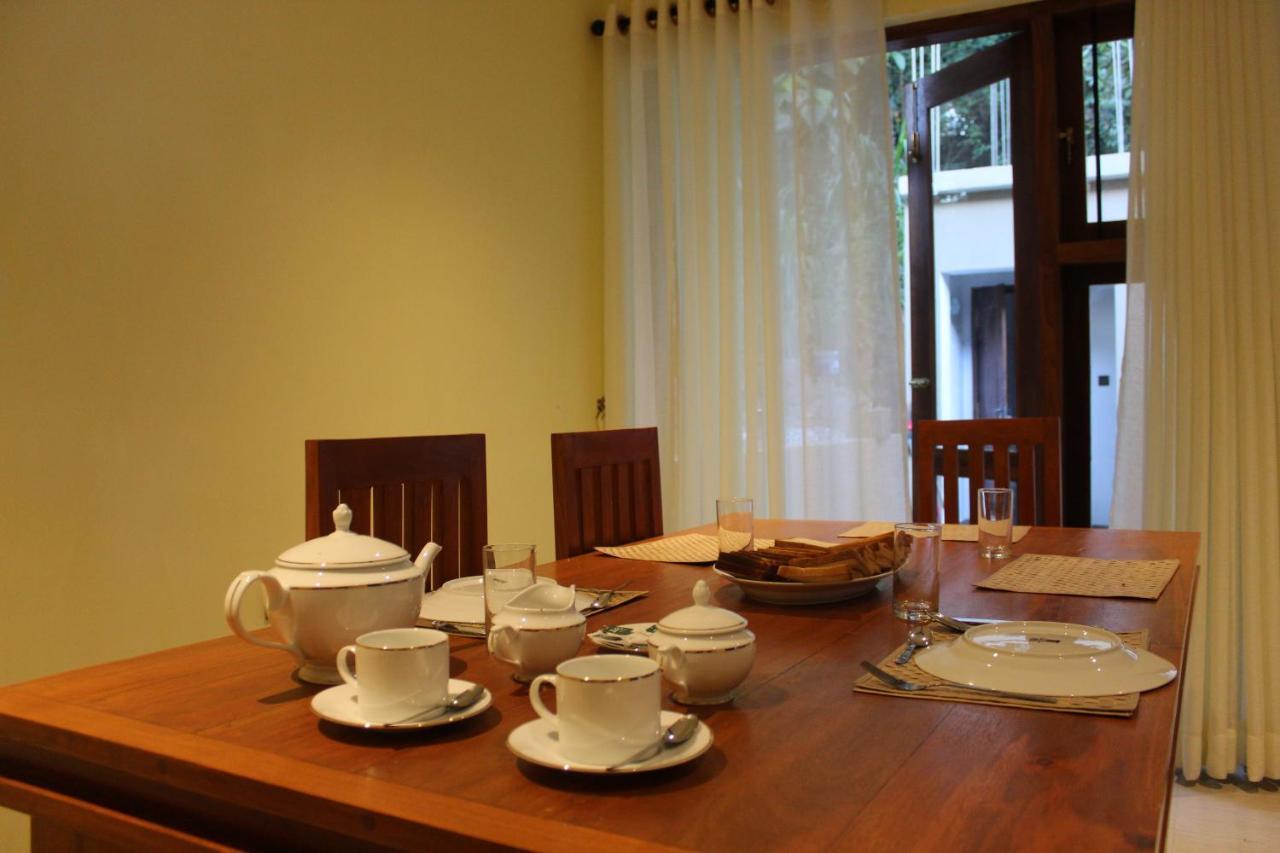Kandy Lotus Chalet ภายนอก รูปภาพ
