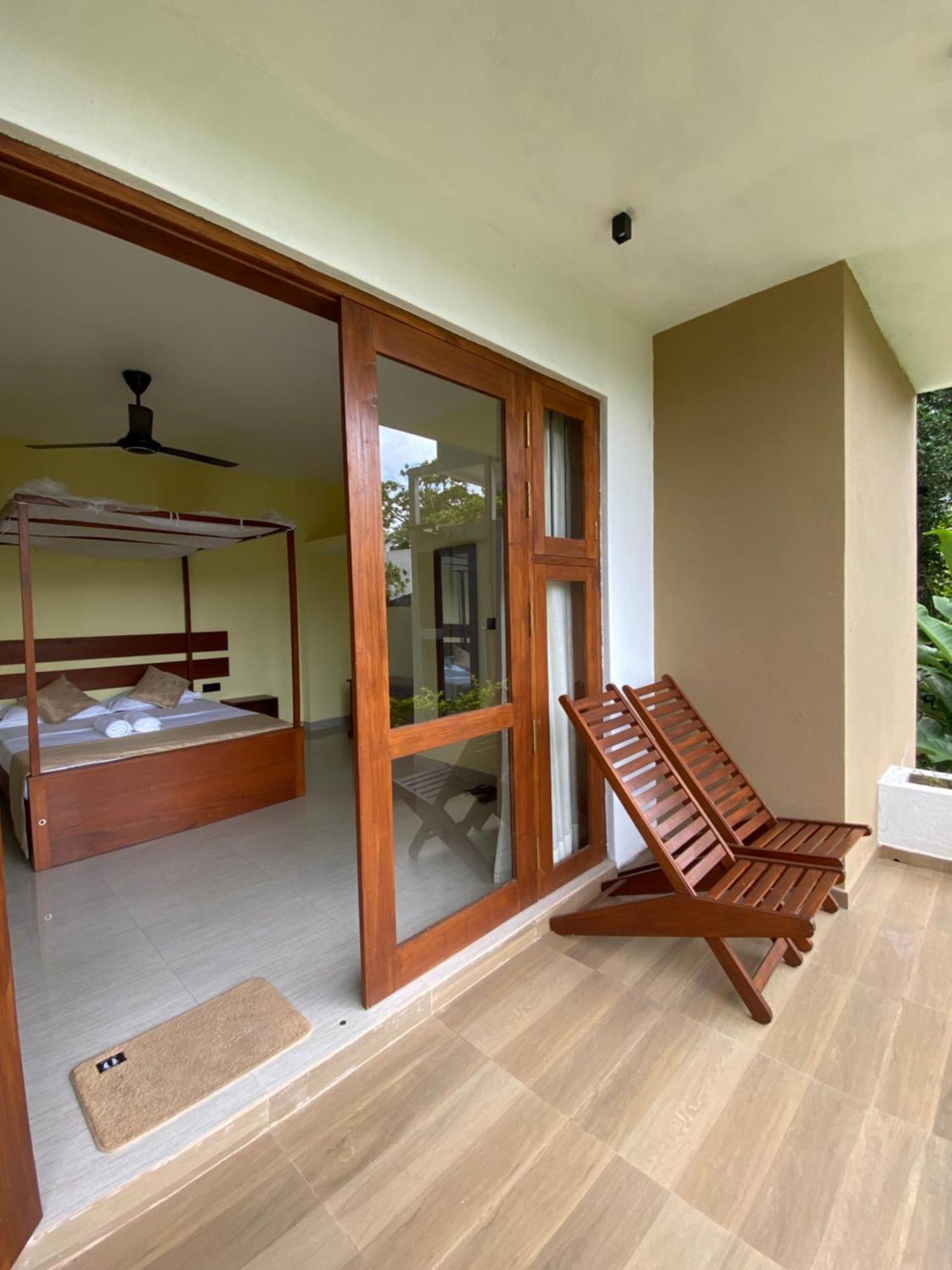 Kandy Lotus Chalet ภายนอก รูปภาพ